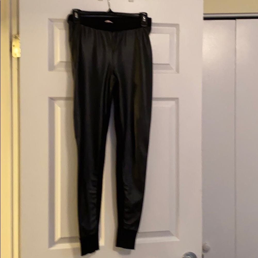 Victoria’s Secret Faux leather leggings